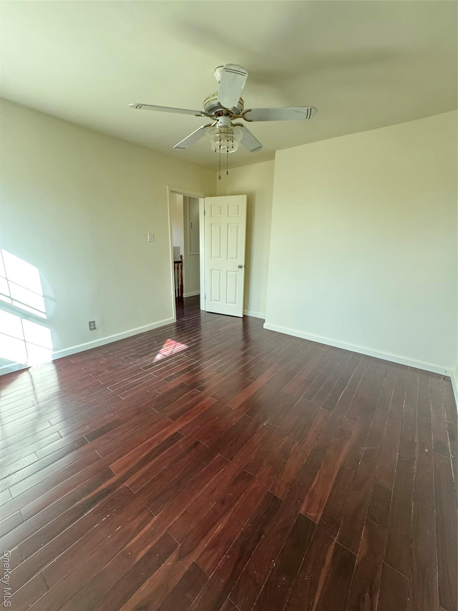 Single Family 69th Queens, NY 11378, MLS-973929-10