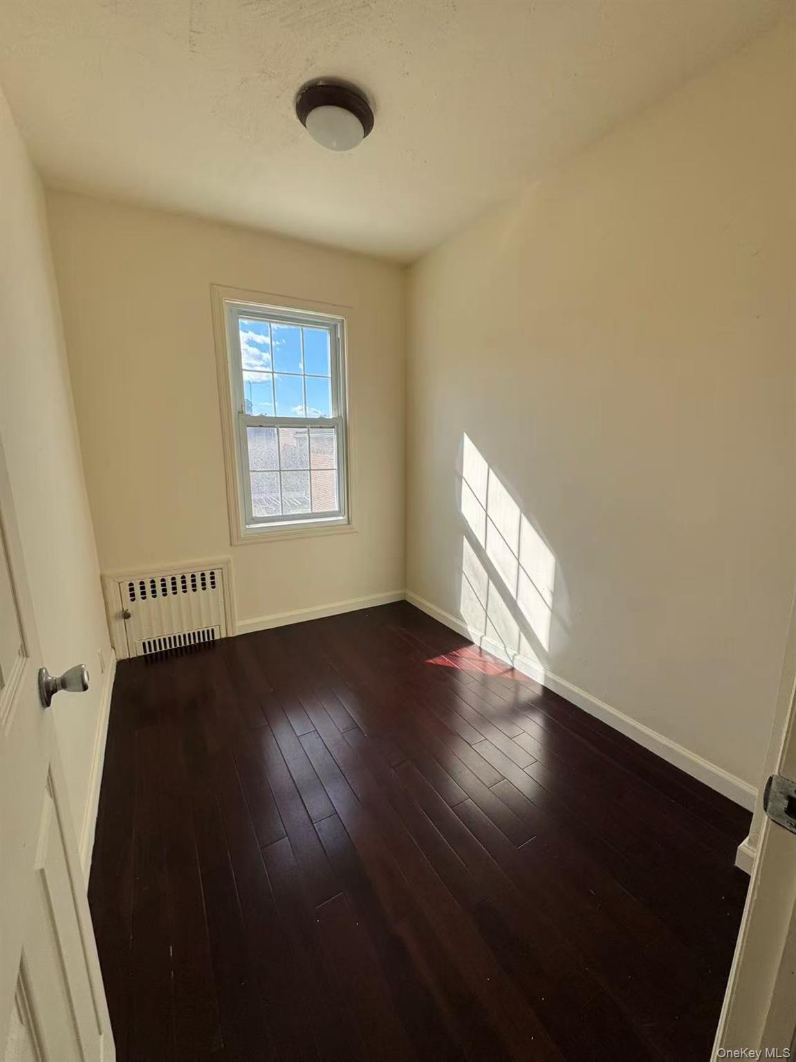 Single Family 69th Queens, NY 11378, MLS-973929-11