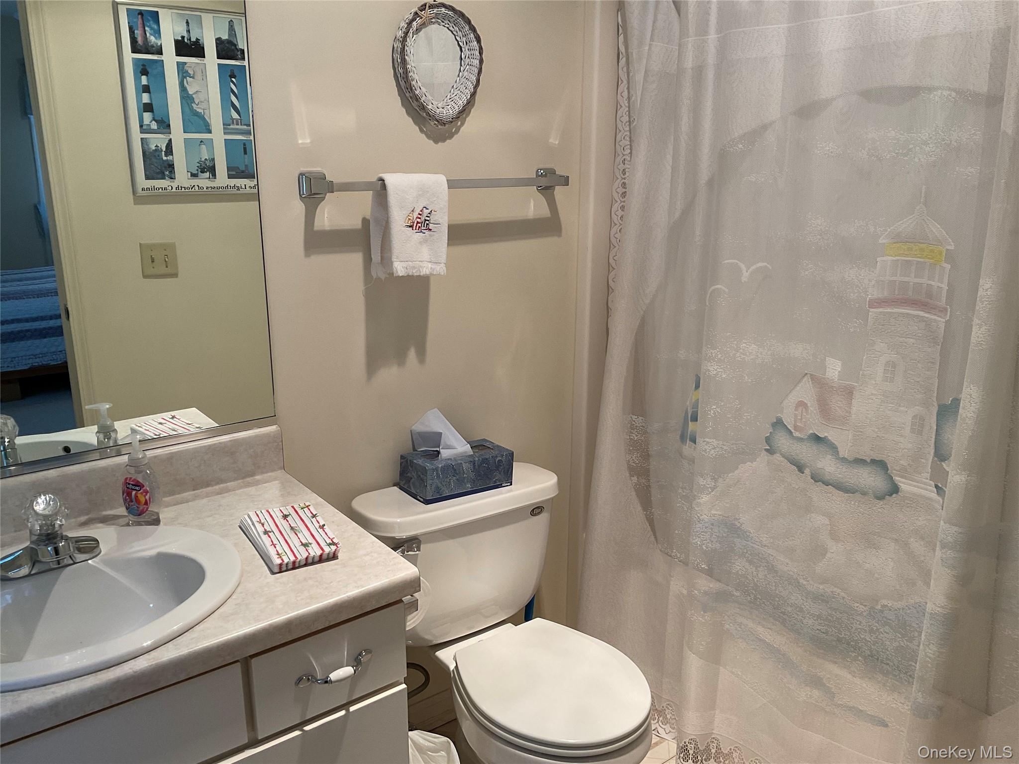 Condo Tall Tree  Dutchess County, NY 12601, MLS-973941-22