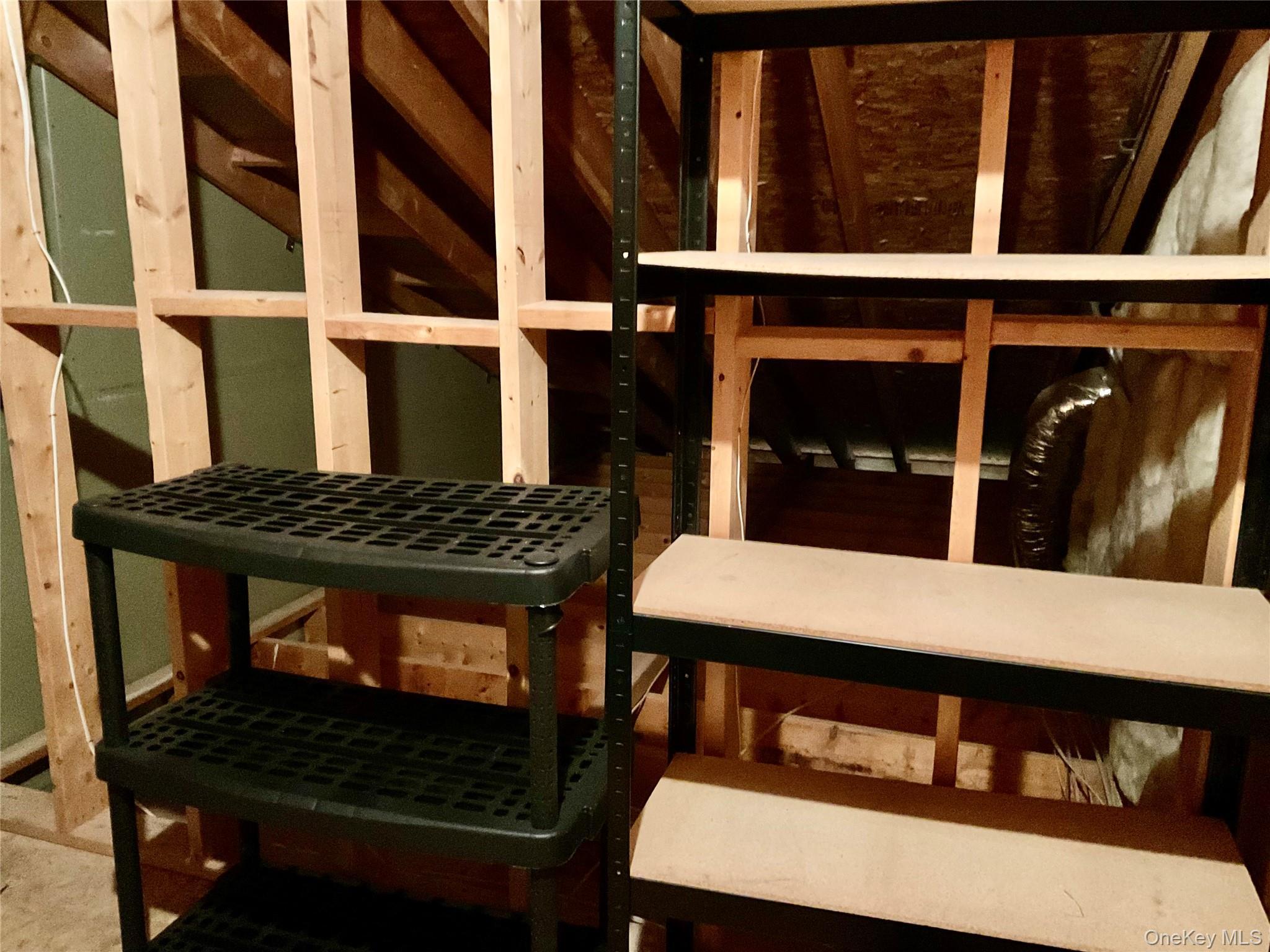 Condo Tall Tree  Dutchess County, NY 12601, MLS-973941-25