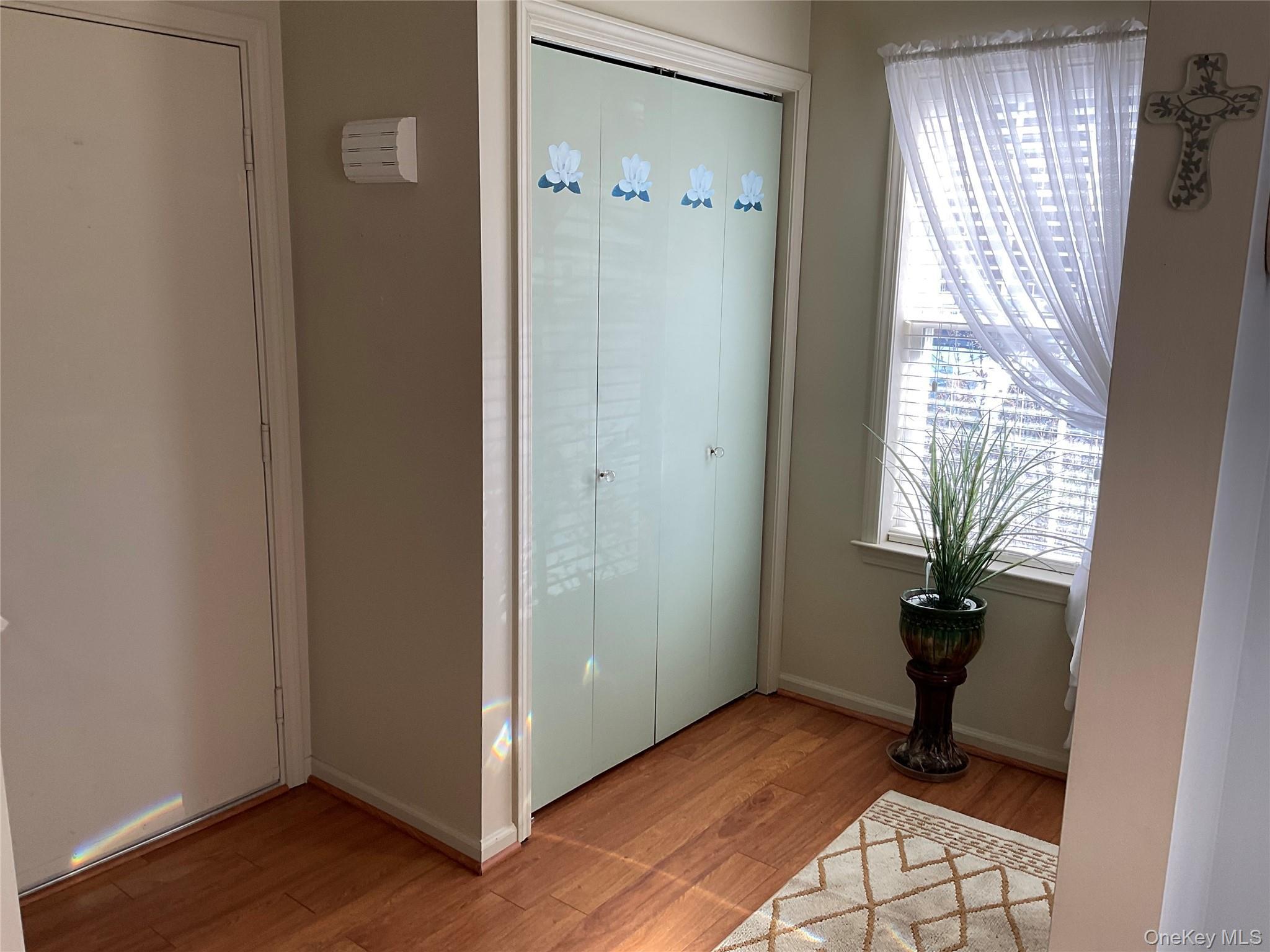 Condo Tall Tree  Dutchess County, NY 12601, MLS-973941-3