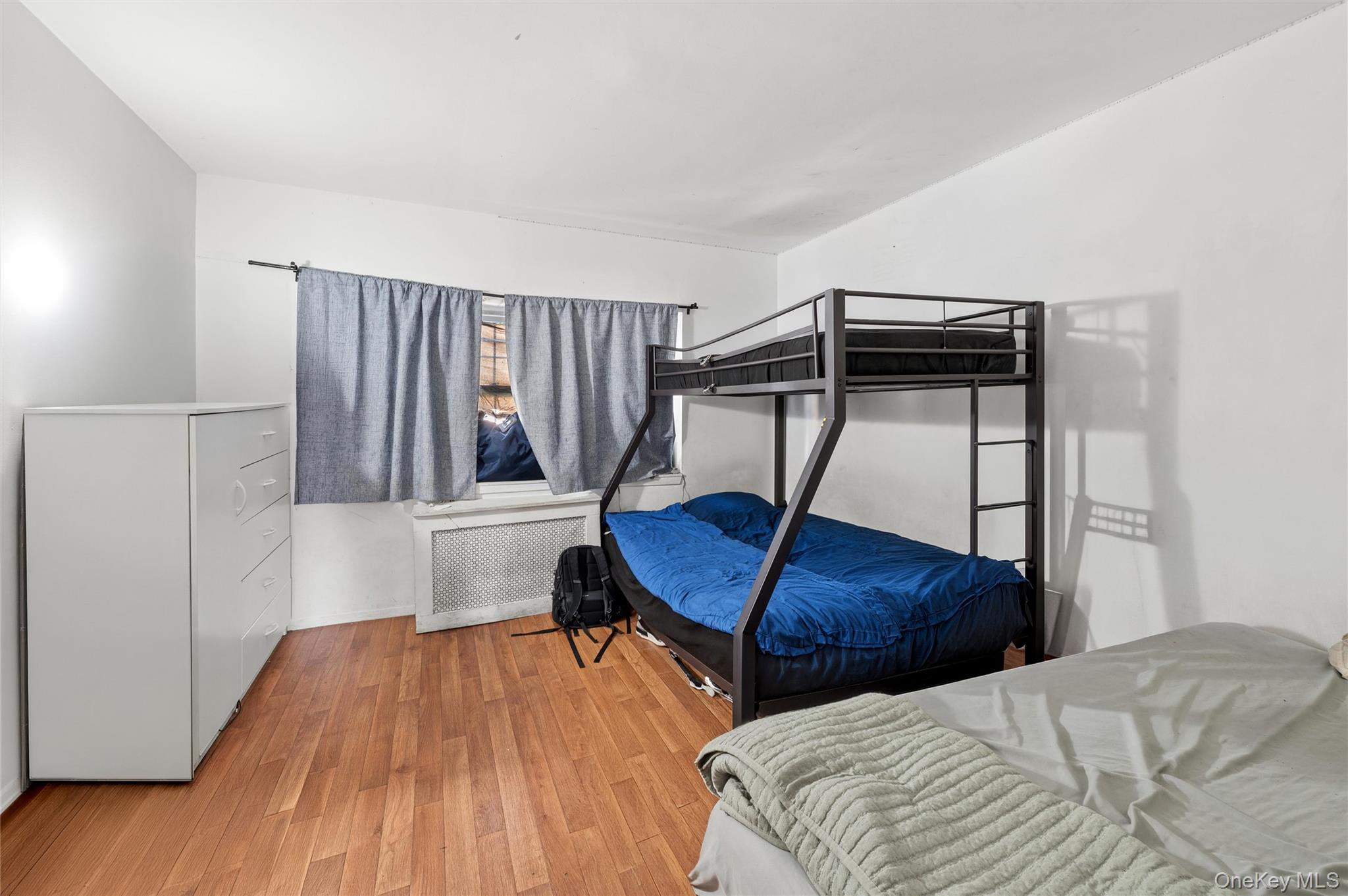 Single Family Sackett  Bronx, NY 10462, MLS-973949-12