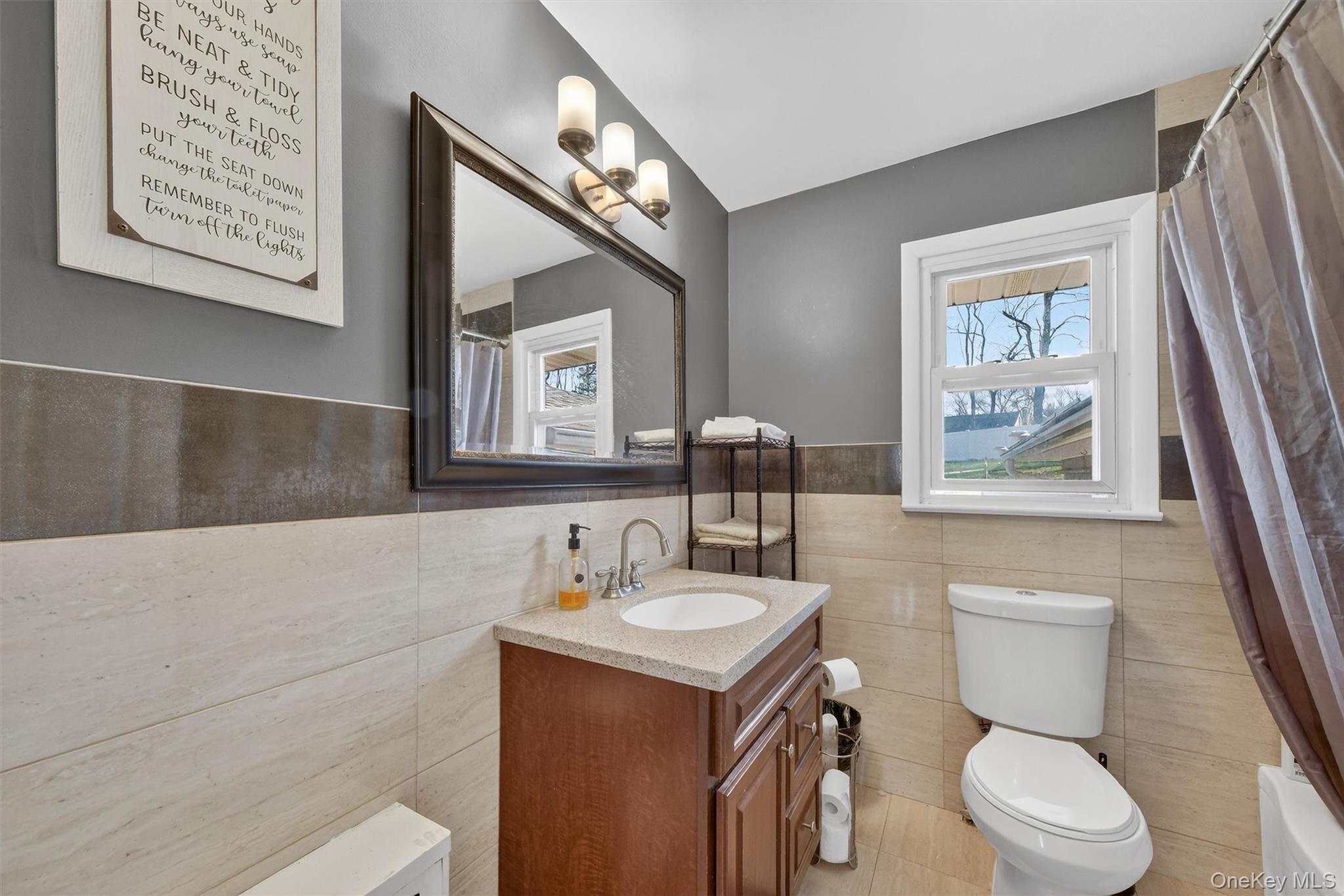 Single Family Edgewood  Orange County, NY 12550, MLS-973950-24