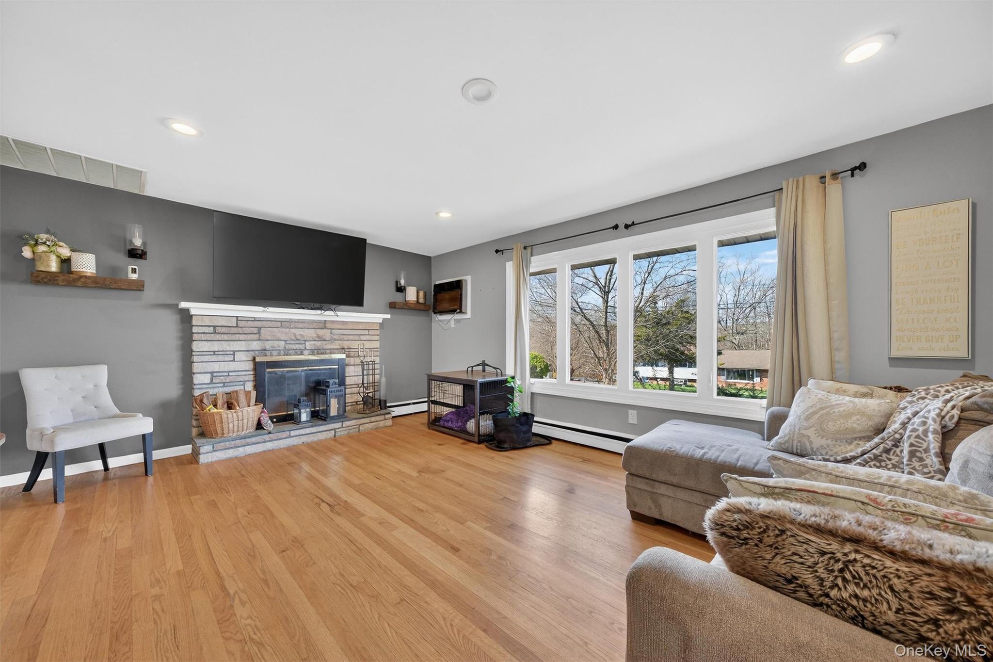 Single Family Edgewood  Orange County, NY 12550, MLS-973950-5