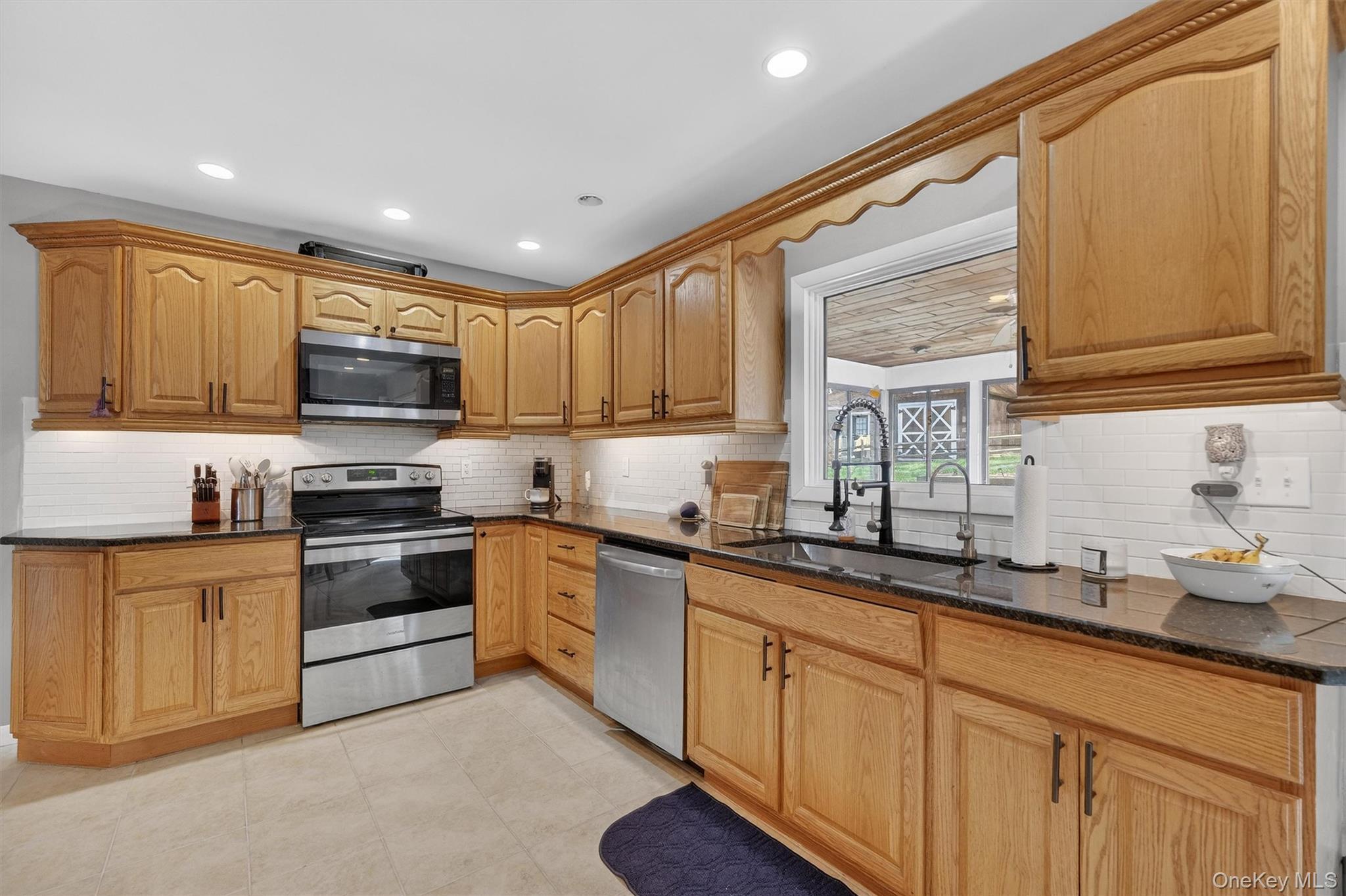 Single Family Edgewood  Orange County, NY 12550, MLS-973950-9