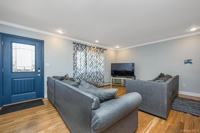 Single Family New Hampshire  Suffolk County, NY 11706, MLS-973952-3