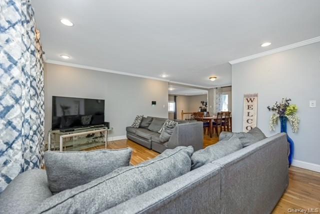 Single Family New Hampshire  Suffolk County, NY 11706, MLS-973952-4