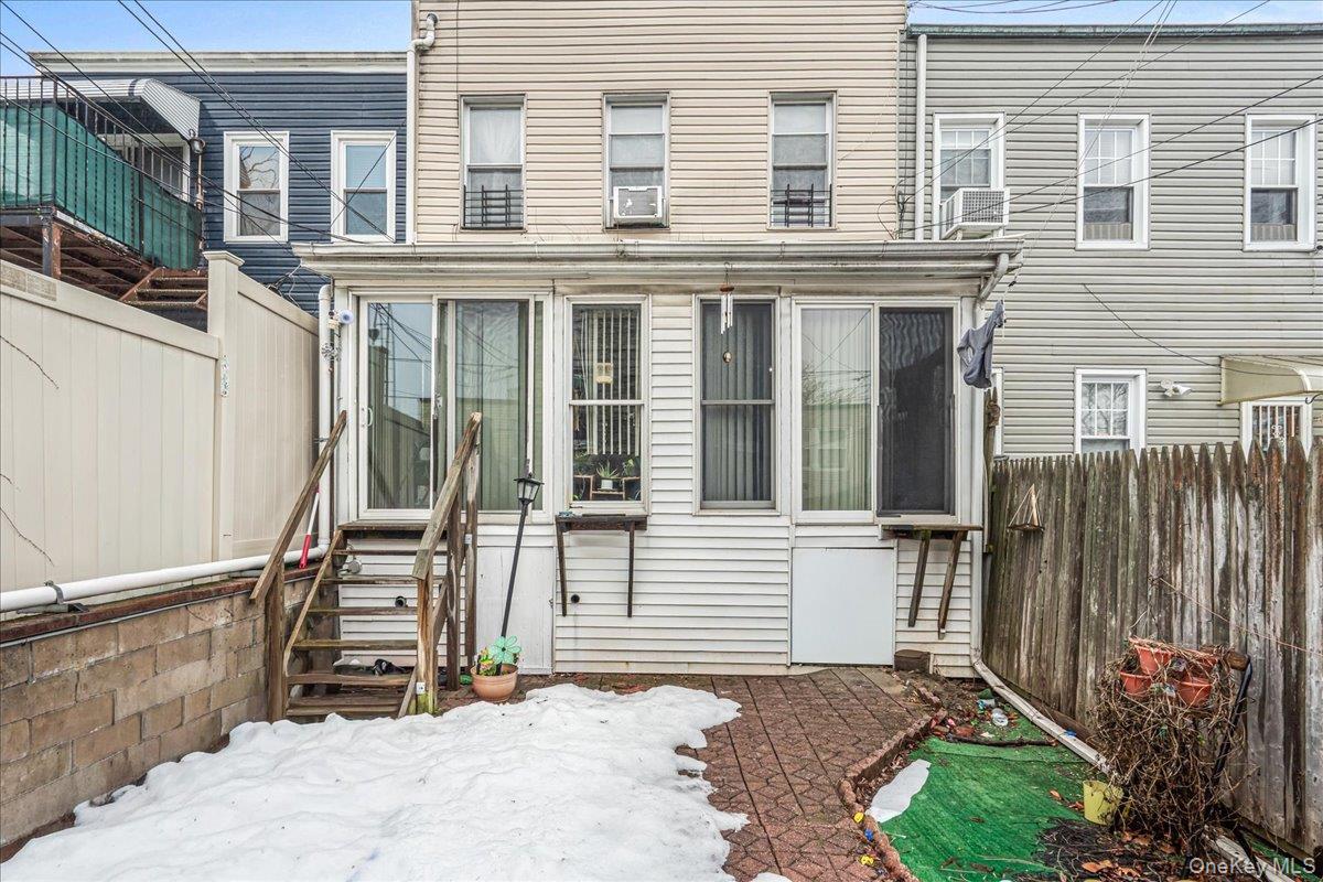 Single Family 70th  Queens, NY 11385, MLS-973959-30