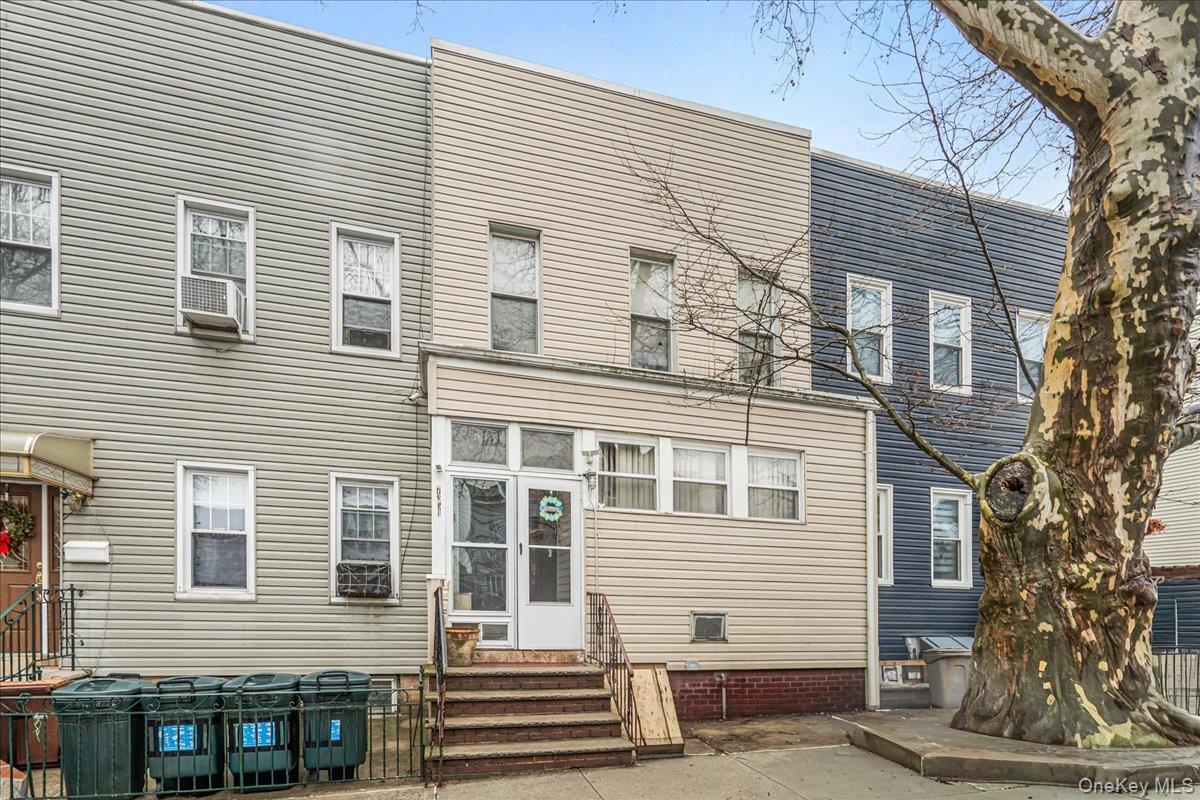 Single Family 70th  Queens, NY 11385, MLS-973959-31