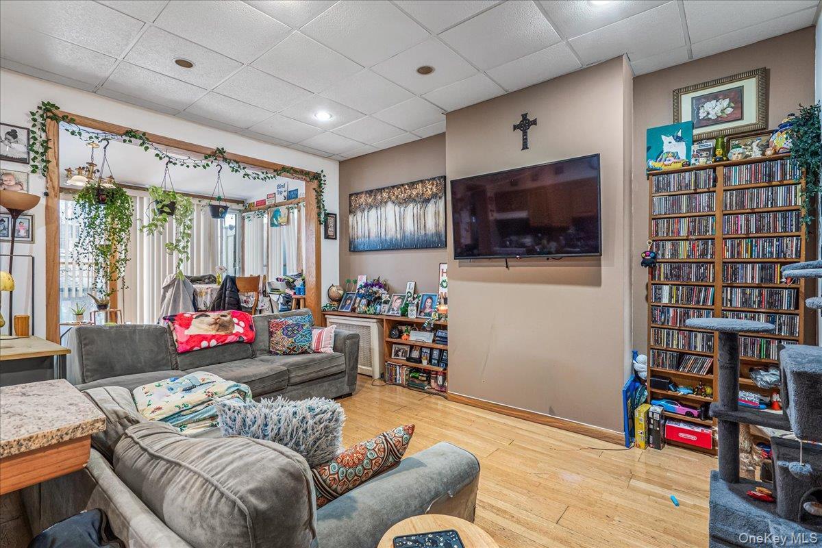 Single Family 70th  Queens, NY 11385, MLS-973959-7