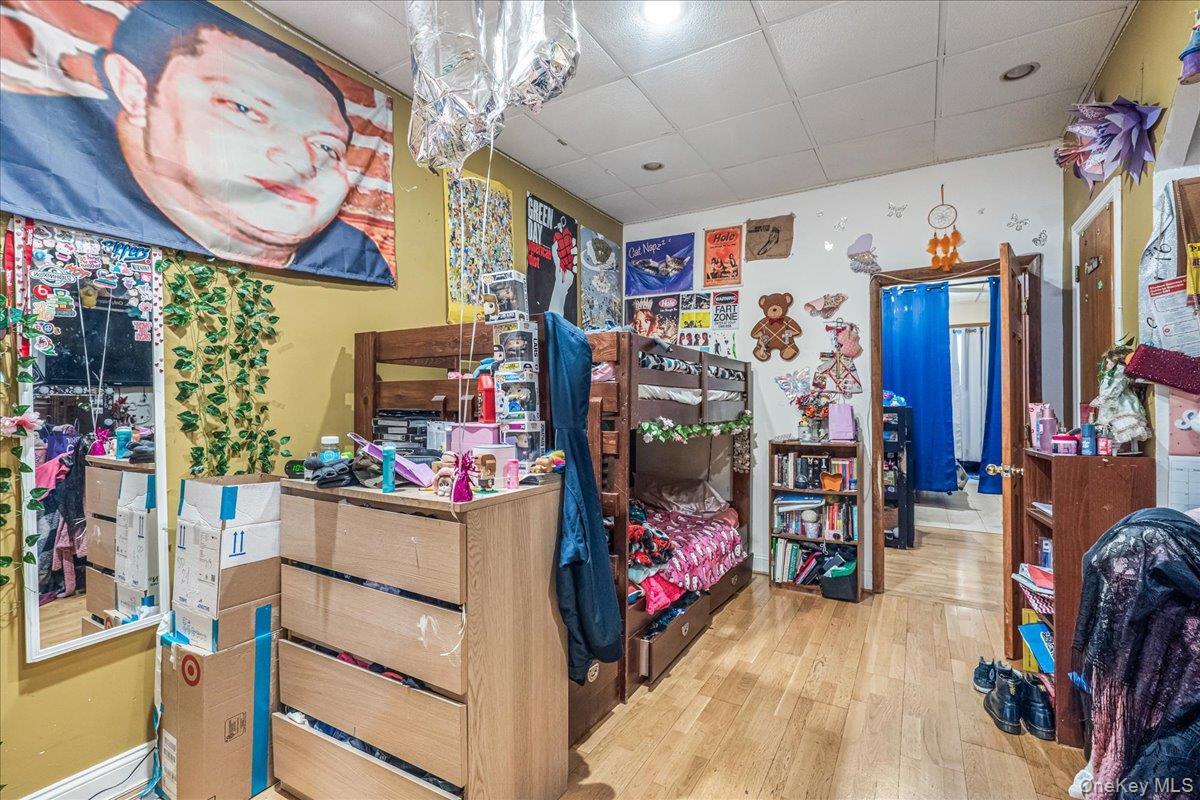 Single Family 70th  Queens, NY 11385, MLS-973959-9