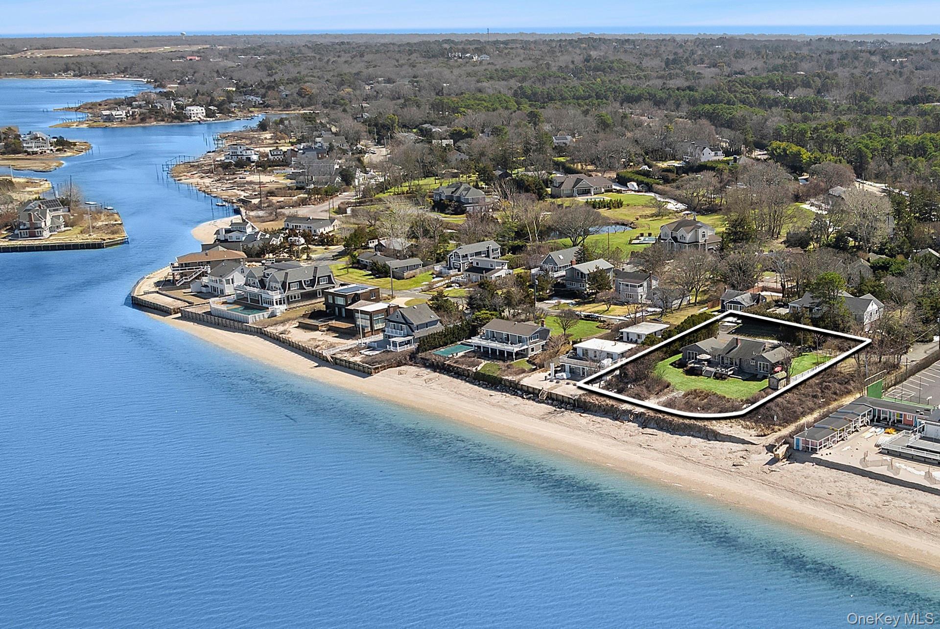 Single Family Peconic Crescent  Suffolk County, NY 11946, MLS-973960-3