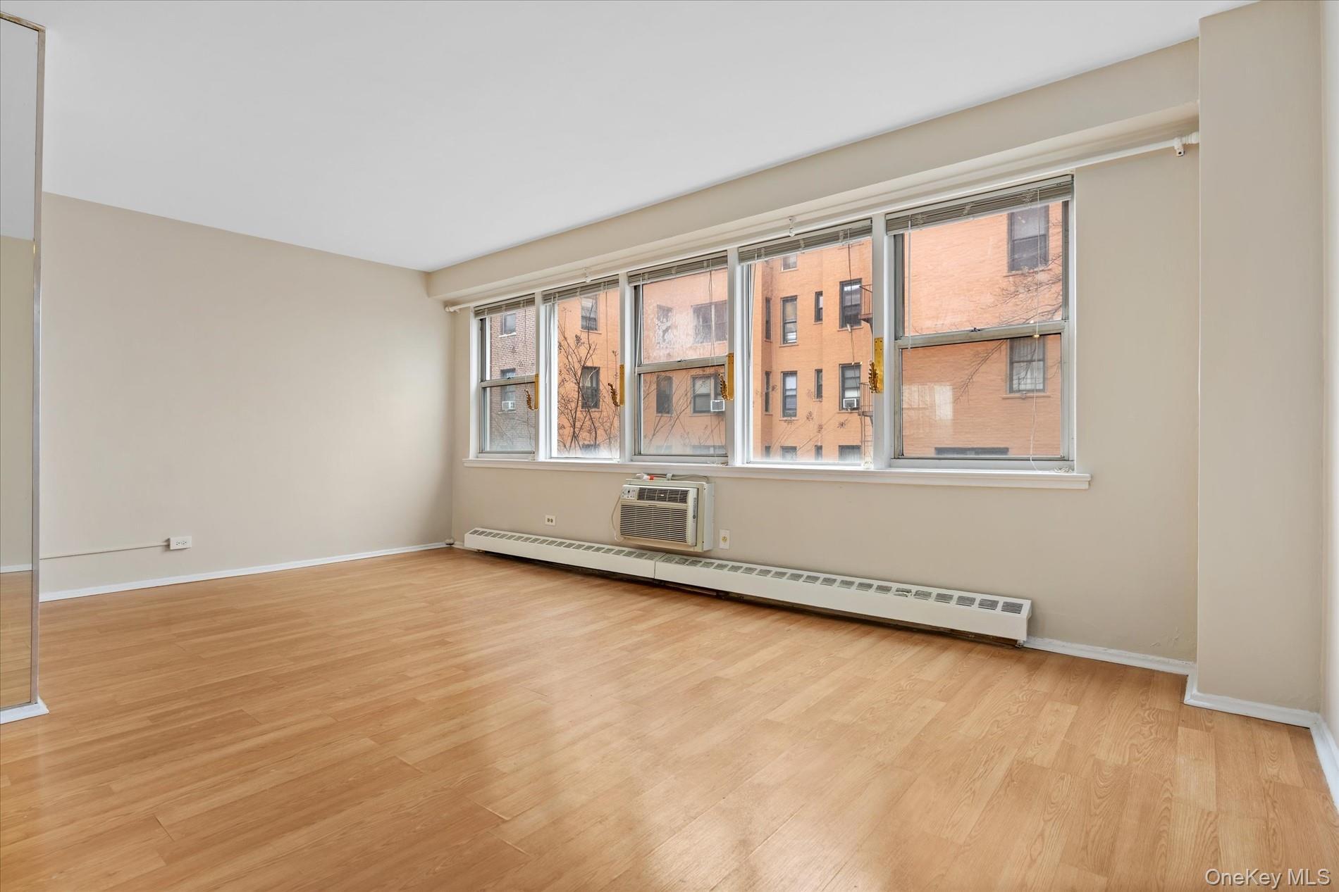 Coop 165th  Queens, NY 11432, MLS-973963-5