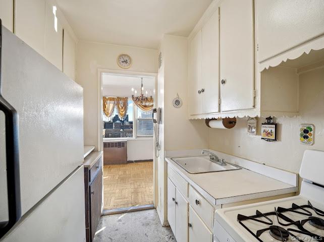 Coop Grand Concourse  Bronx, NY 10468, MLS-973967-12
