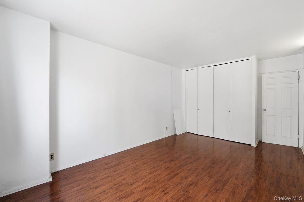 Coop 39th  Queens, NY 11377, MLS-973978-8