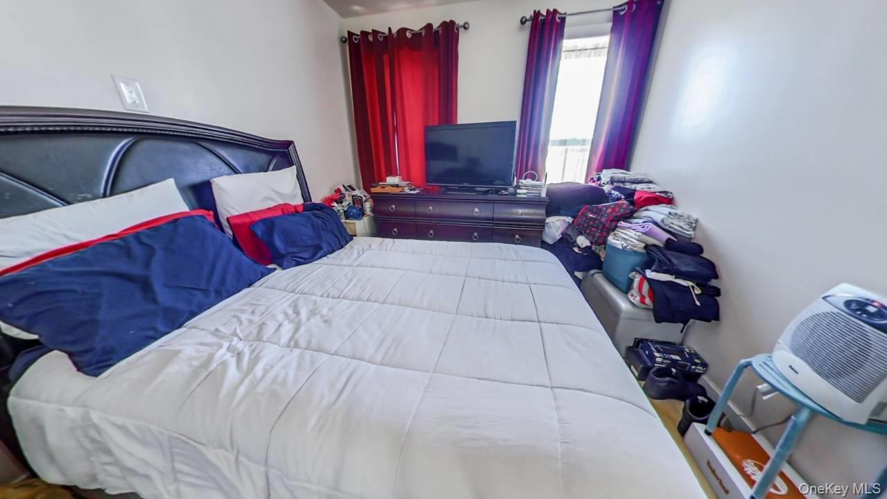 Single Family Montauk  Brooklyn, NY 11208, MLS-973992-7