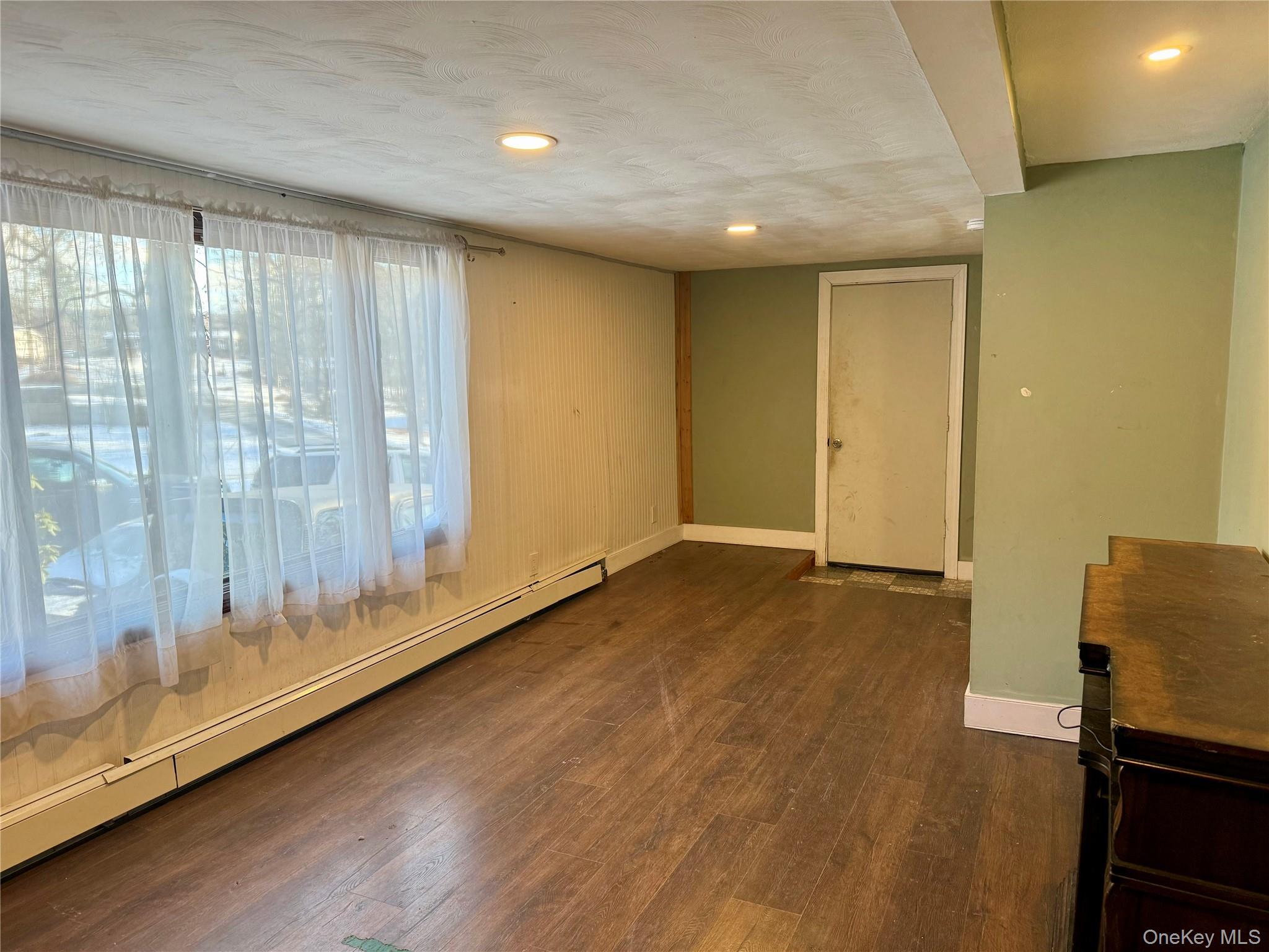 Single Family Glen  Dutchess County, NY 12522, MLS-973995-9