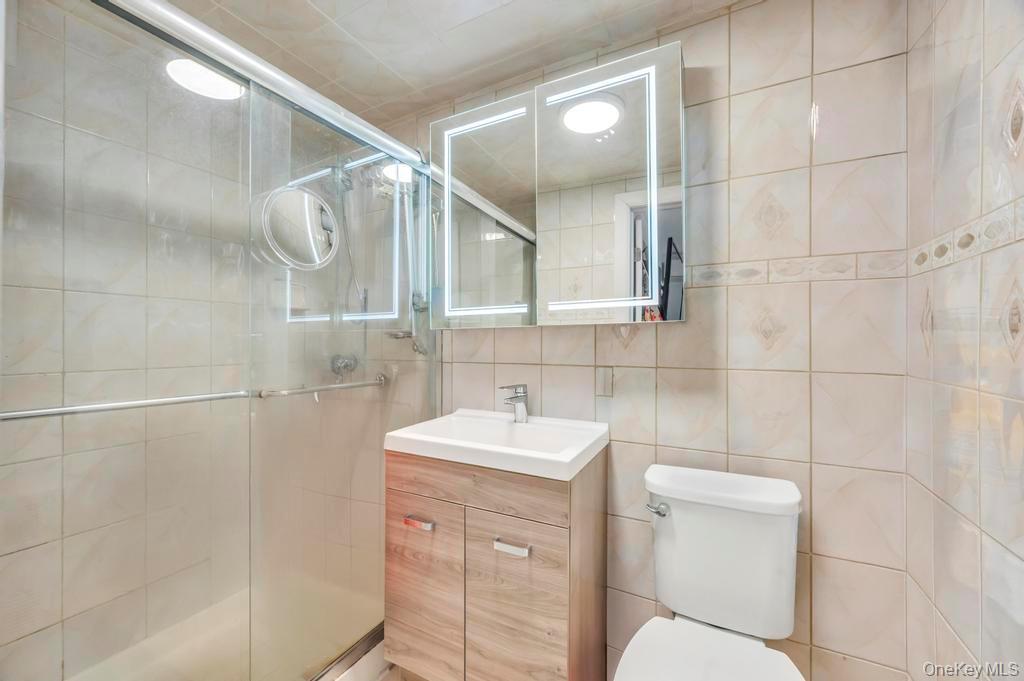 Single Family 68th  Brooklyn, NY 11234, MLS-974045-22