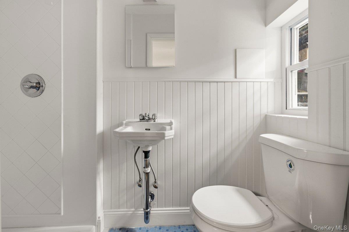 Single Family Calhoun  Bronx, NY 10465, MLS-974048-24