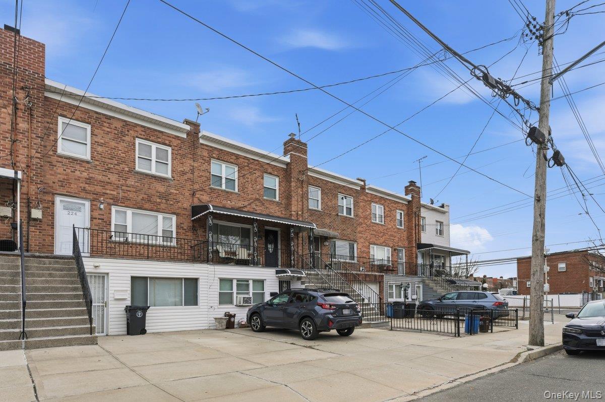 Single Family Calhoun  Bronx, NY 10465, MLS-974048-6
