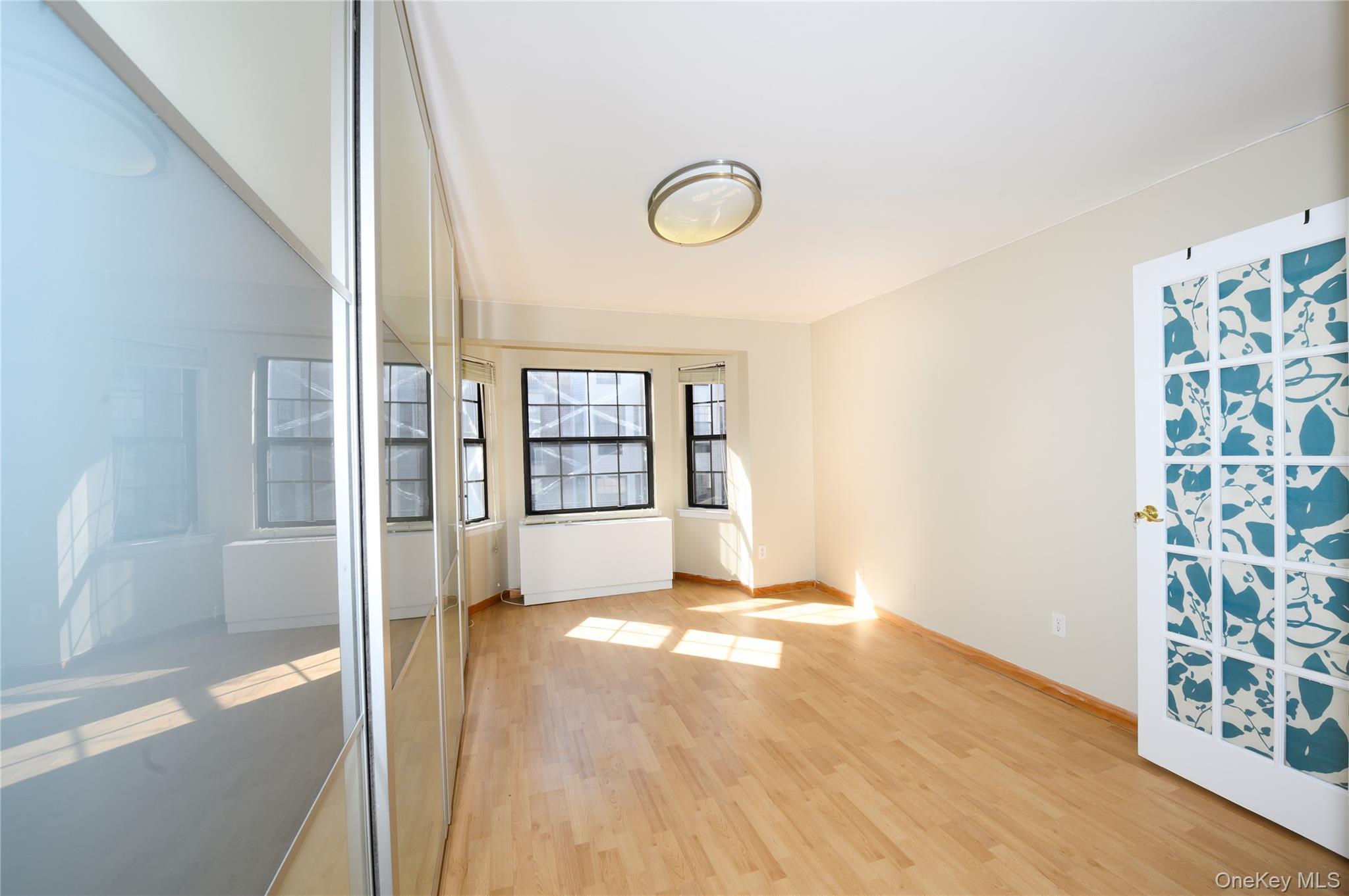 Condo 164th  Queens, NY 11365, MLS-974053-17