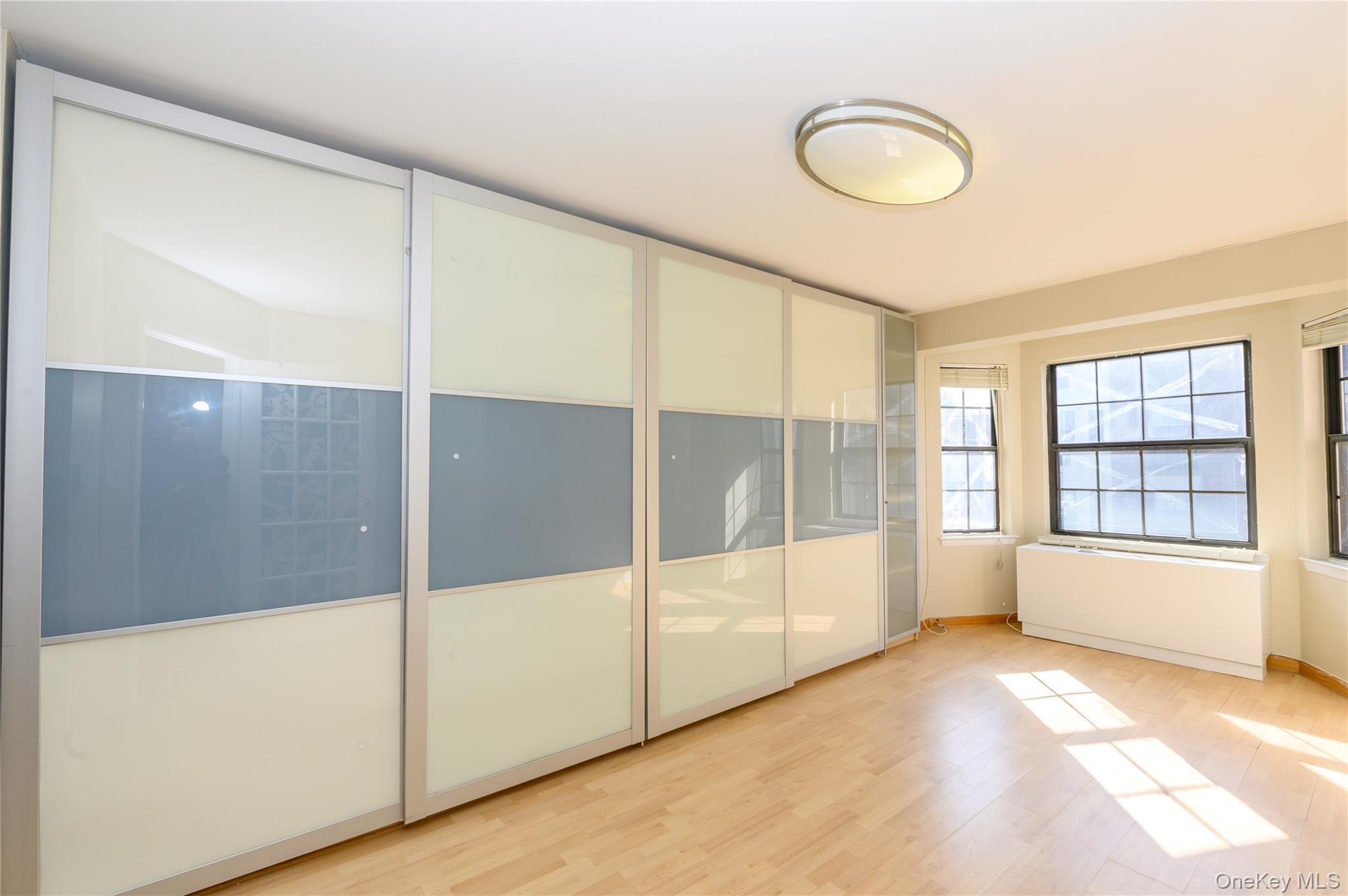 Condo 164th  Queens, NY 11365, MLS-974053-18