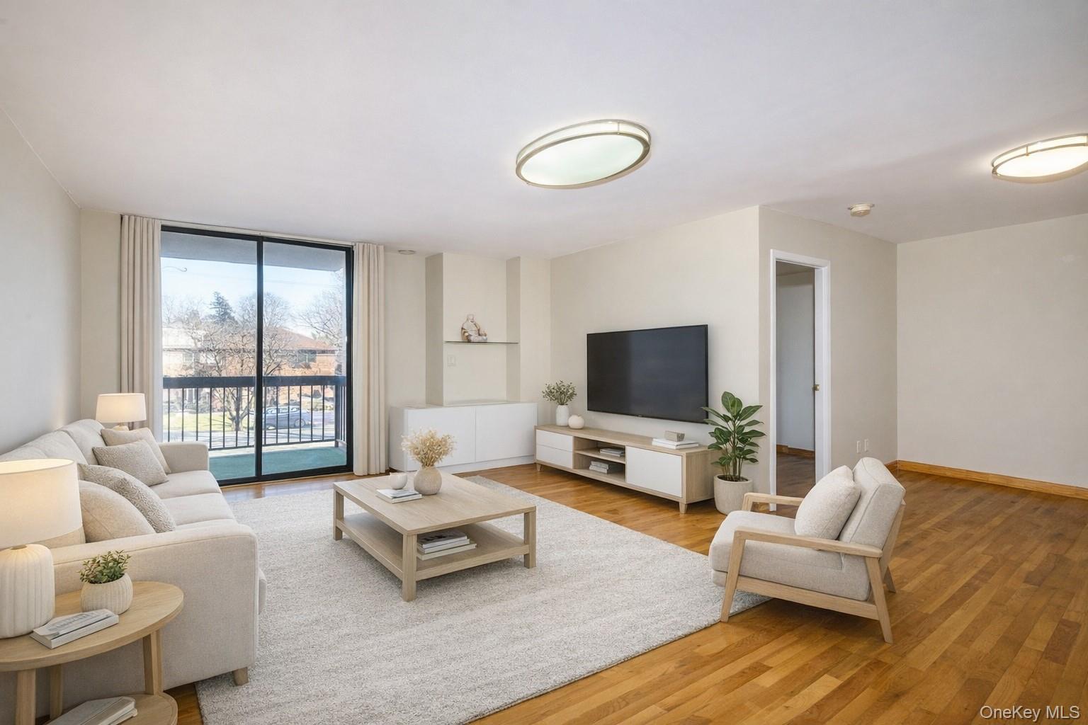 Condo 164th  Queens, NY 11365, MLS-974053-4