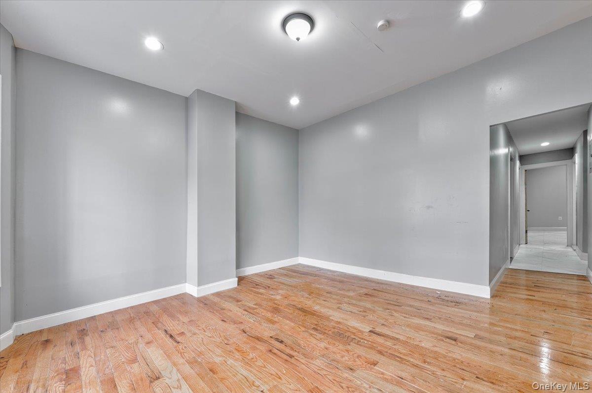 Single Family Zerega  Bronx, NY 10462, MLS-974057-12