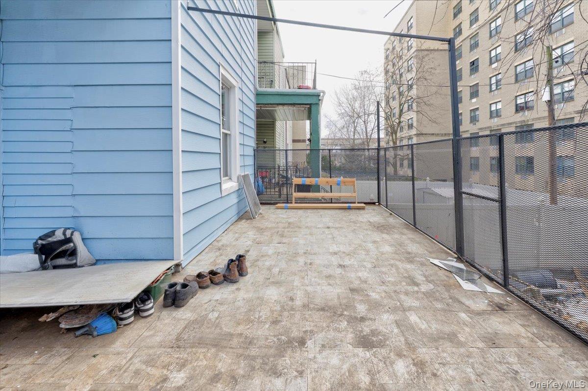 Single Family Zerega  Bronx, NY 10462, MLS-974057-21