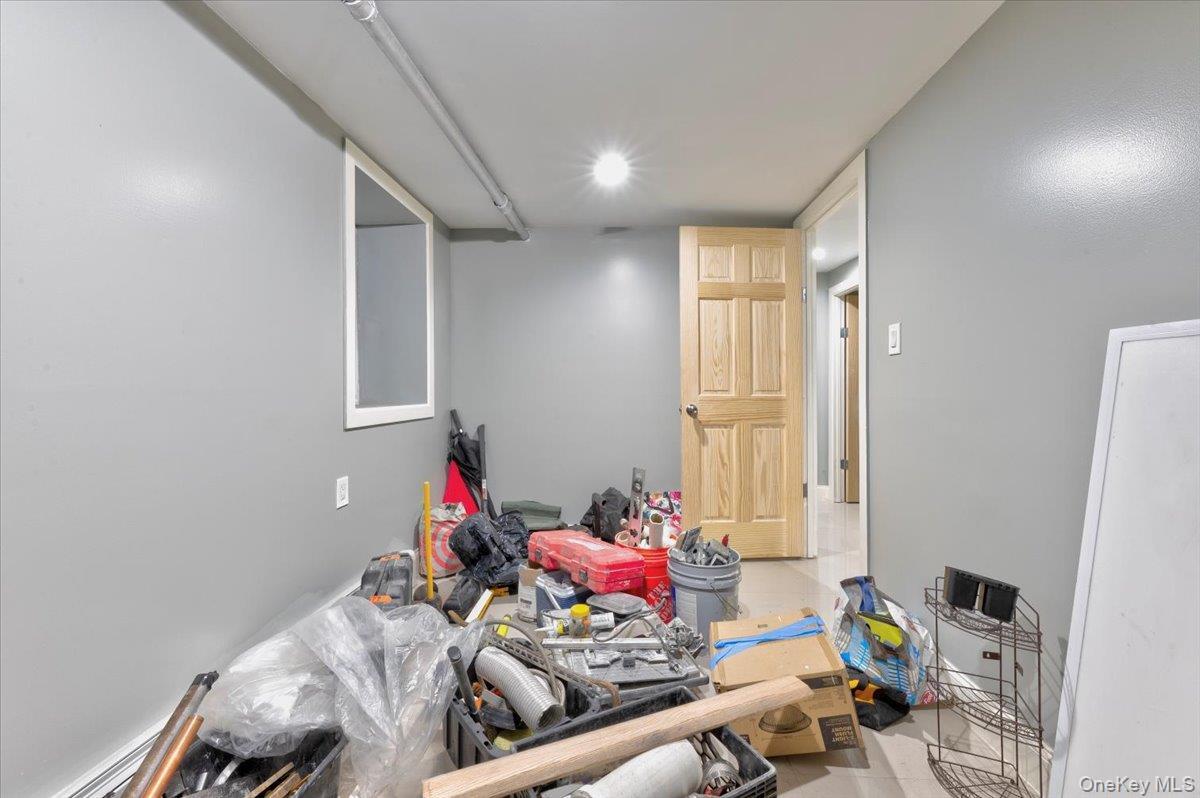 Single Family Zerega  Bronx, NY 10462, MLS-974057-30