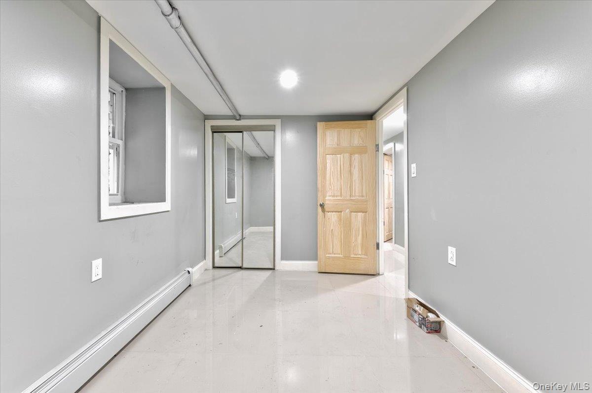 Single Family Zerega  Bronx, NY 10462, MLS-974057-33