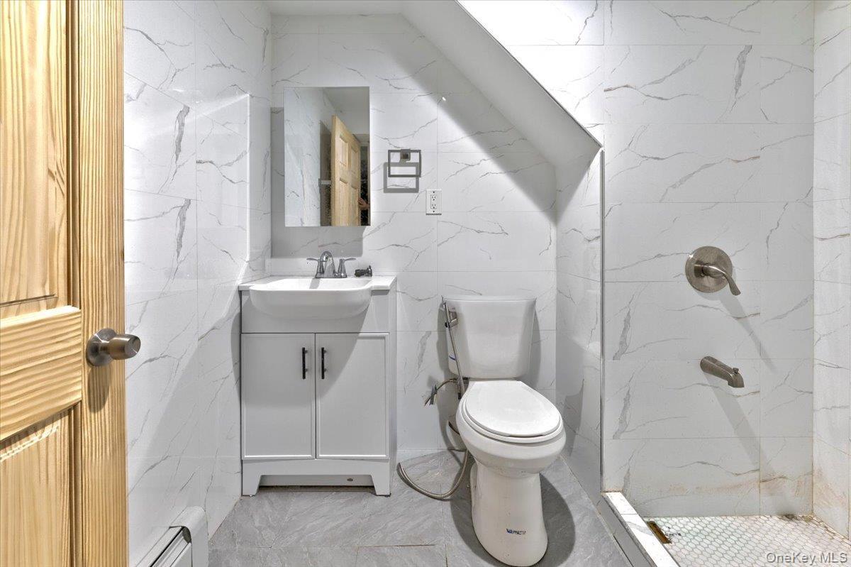 Single Family Zerega  Bronx, NY 10462, MLS-974057-34