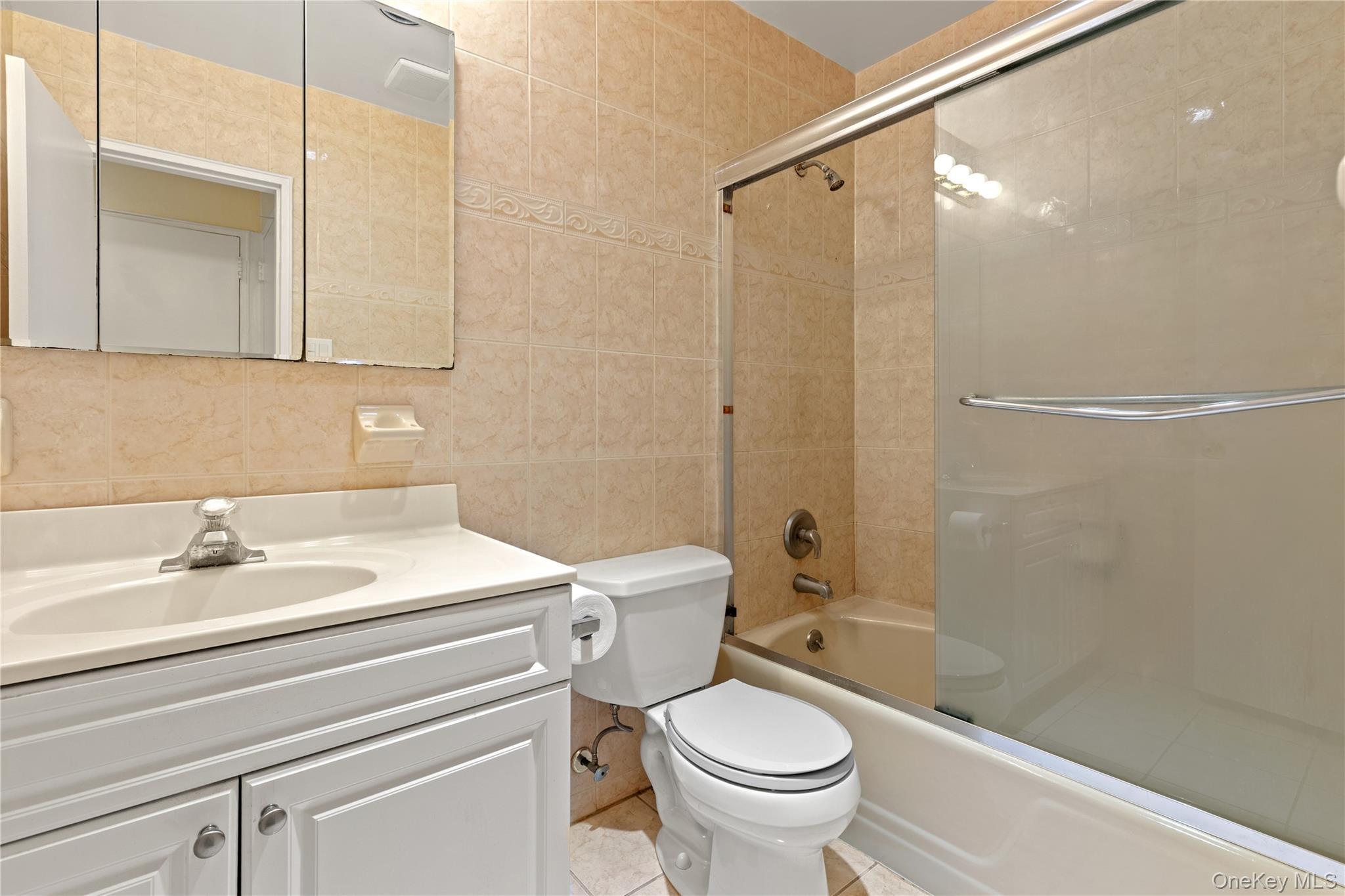 Coop Shore Nassau County, NY 11561, MLS-974069-21