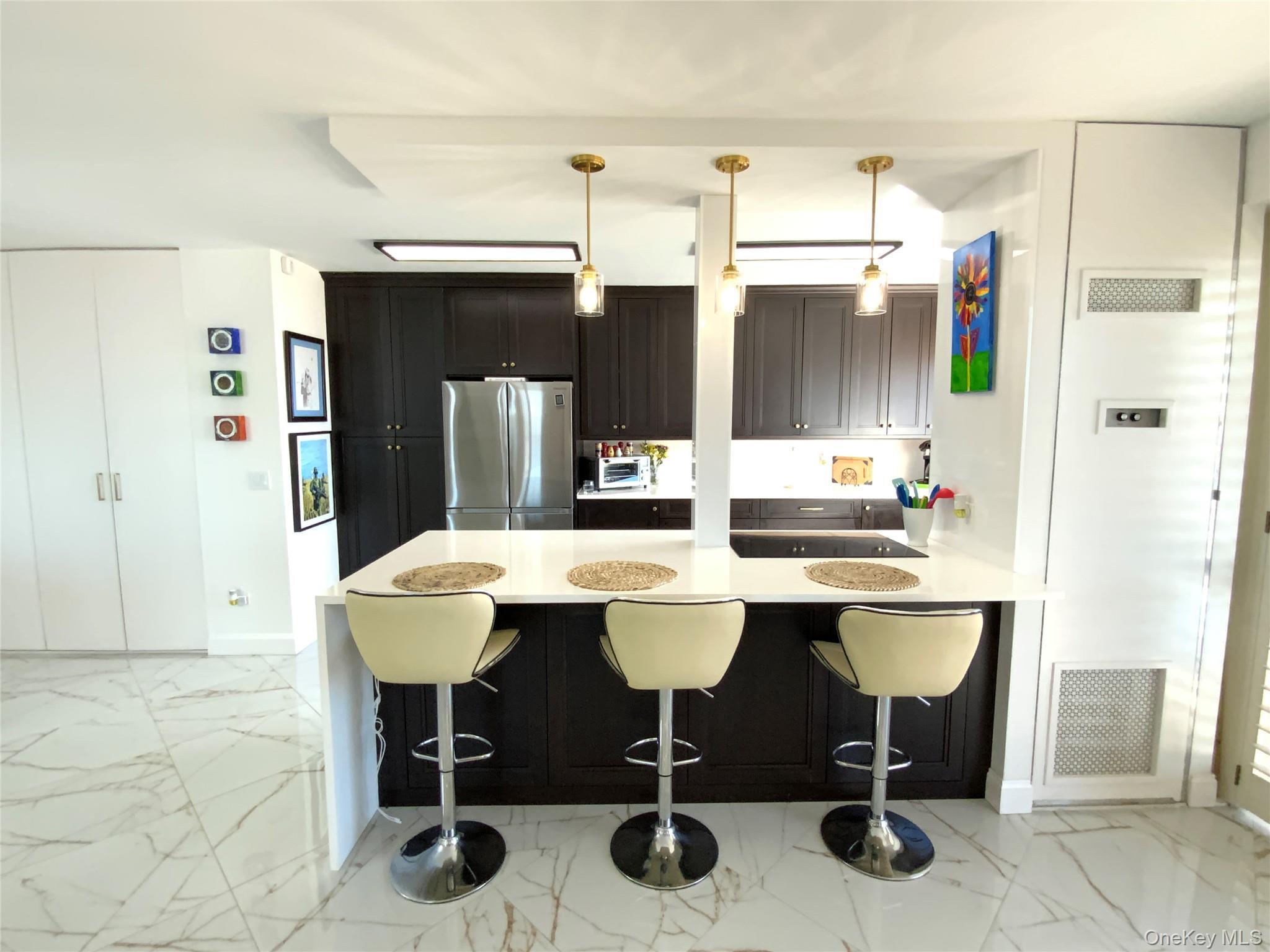 Coop Grand Central  Queens, NY 11005, MLS-974078-12