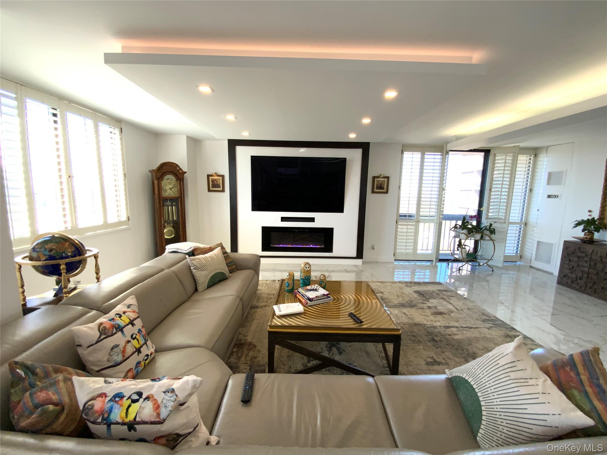 Coop Grand Central  Queens, NY 11005, MLS-974078-5