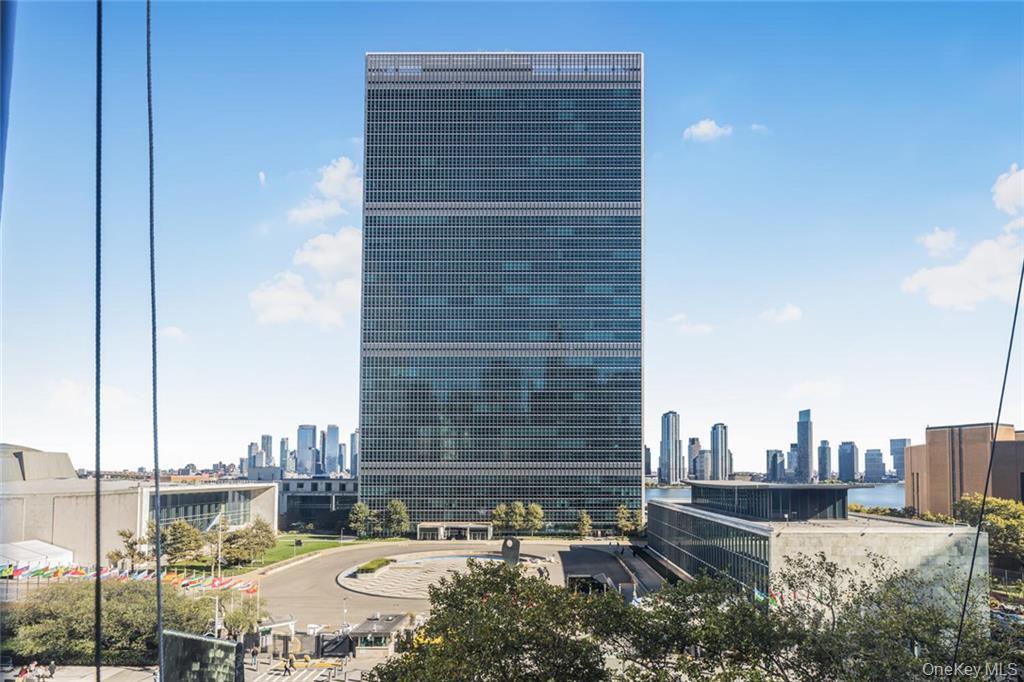 Coop Tudor City  Manhattan, NY 10017, MLS-974079-10