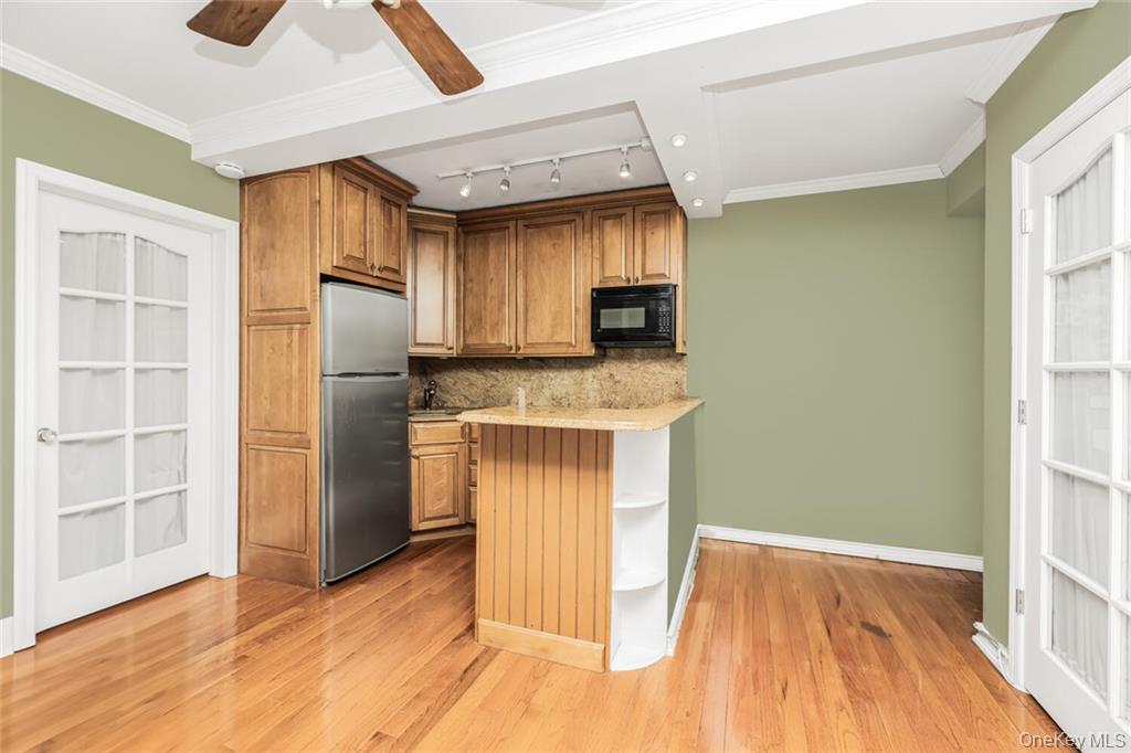 Coop Tudor City  Manhattan, NY 10017, MLS-974079-4