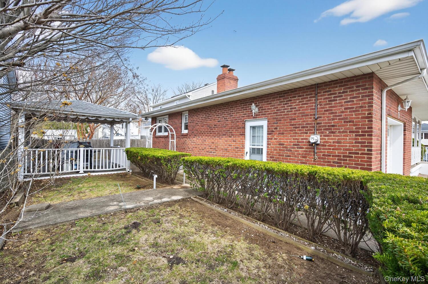 Single Family 1st  Nassau County, NY 11709, MLS-974080-18