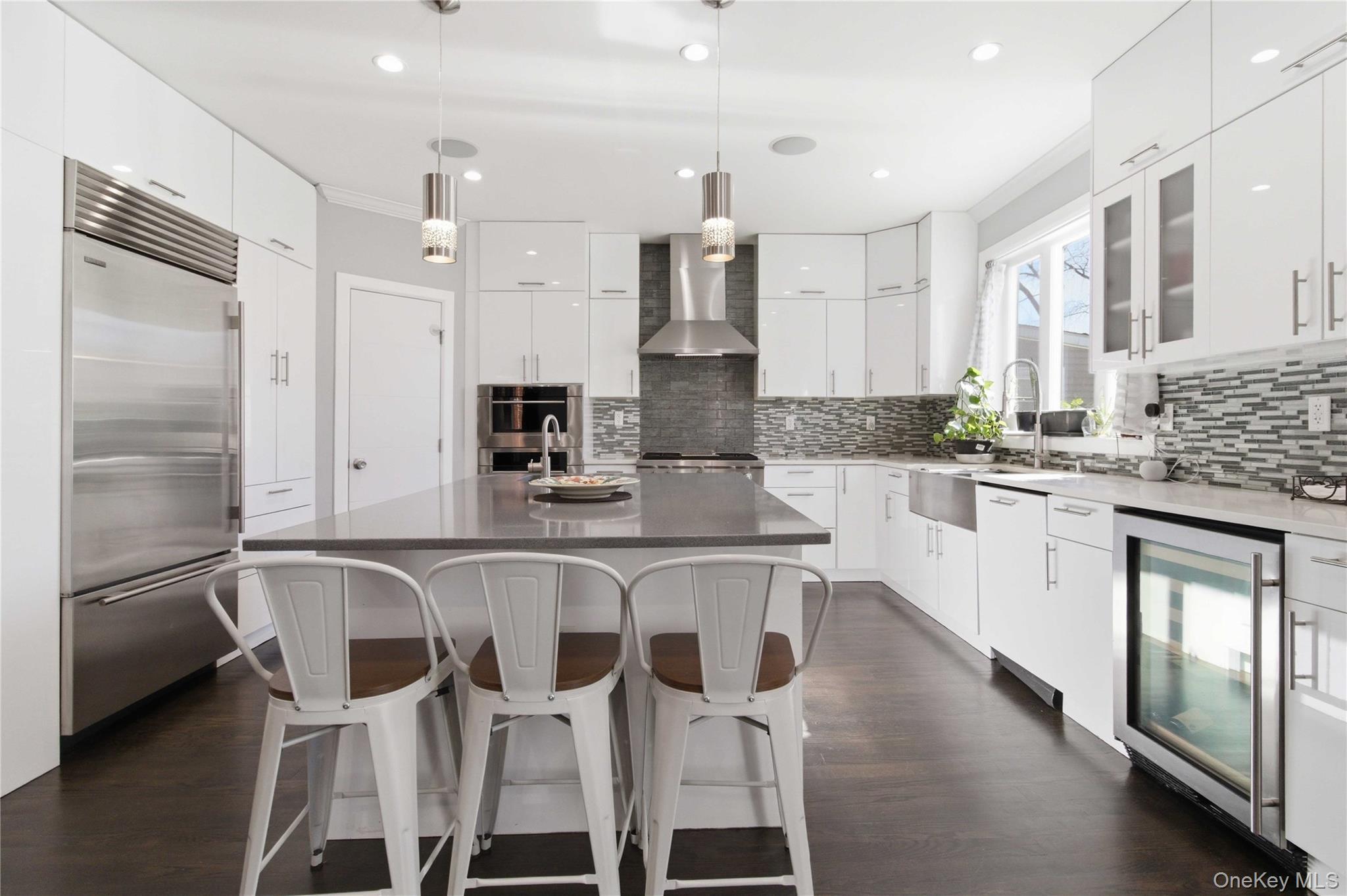 Single Family Buell Queens, NY 11369, MLS-974083-17