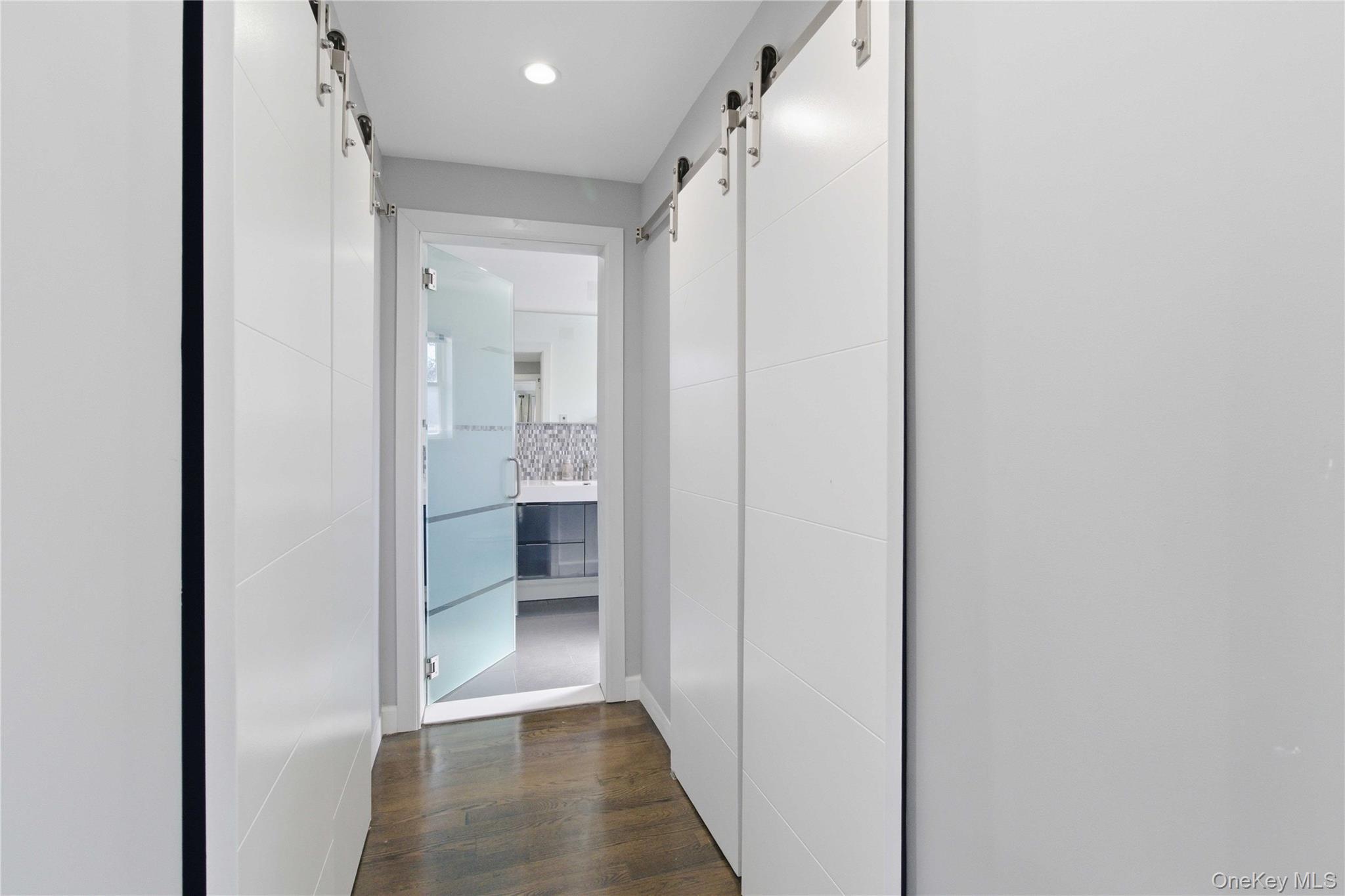 Single Family Buell Queens, NY 11369, MLS-974083-27