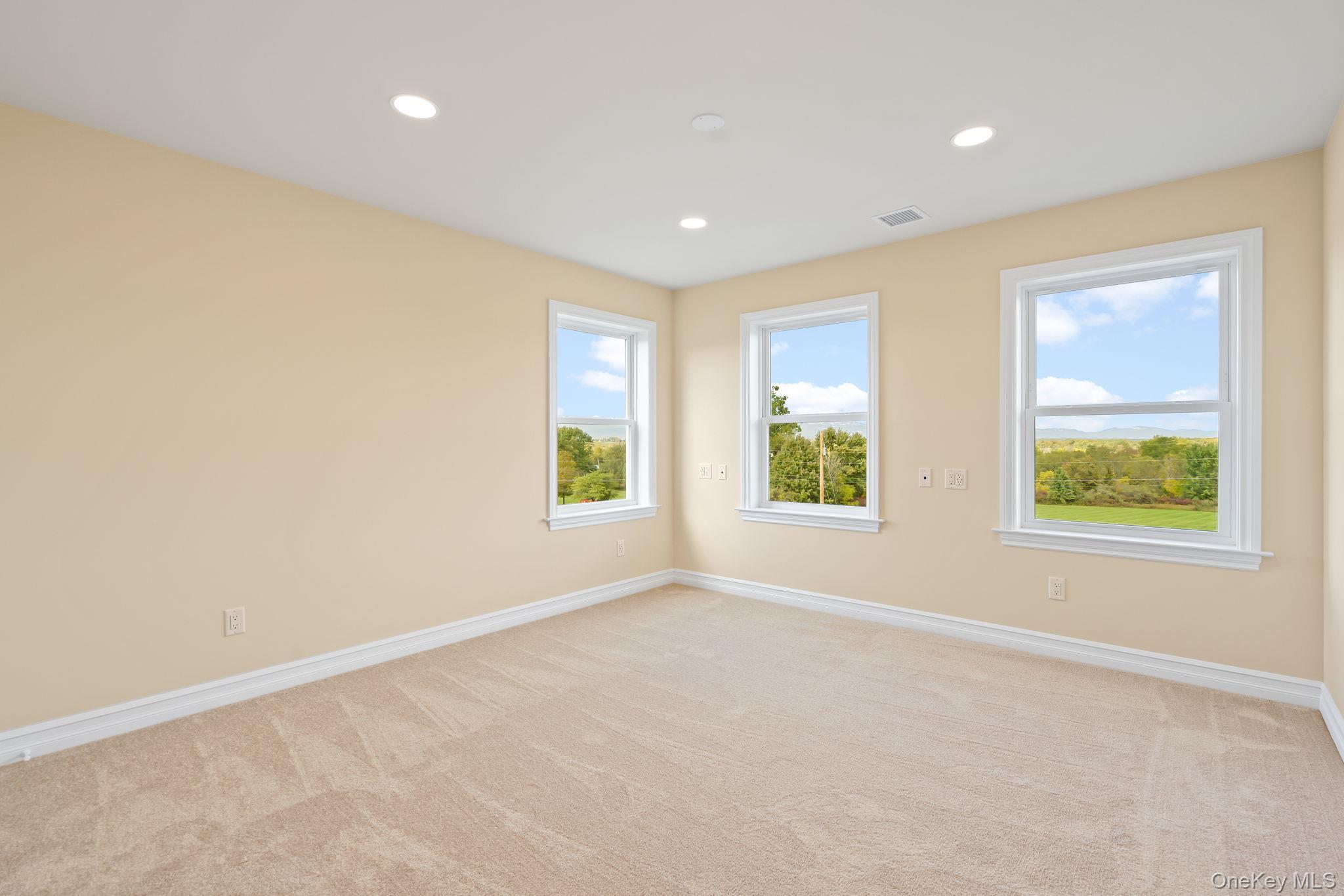 Single Family Hull  Ulster County, NY 12515, MLS-974089-21