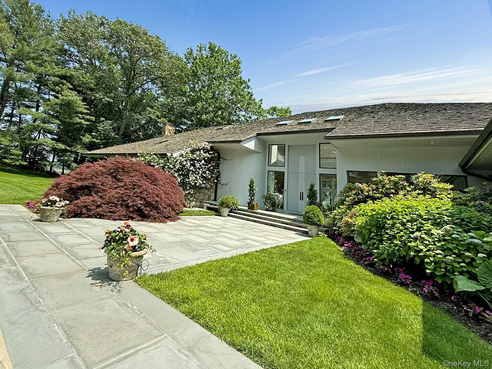 Single Family Mill Pond Lane  Nassau County, NY 11560, MLS-974091-34