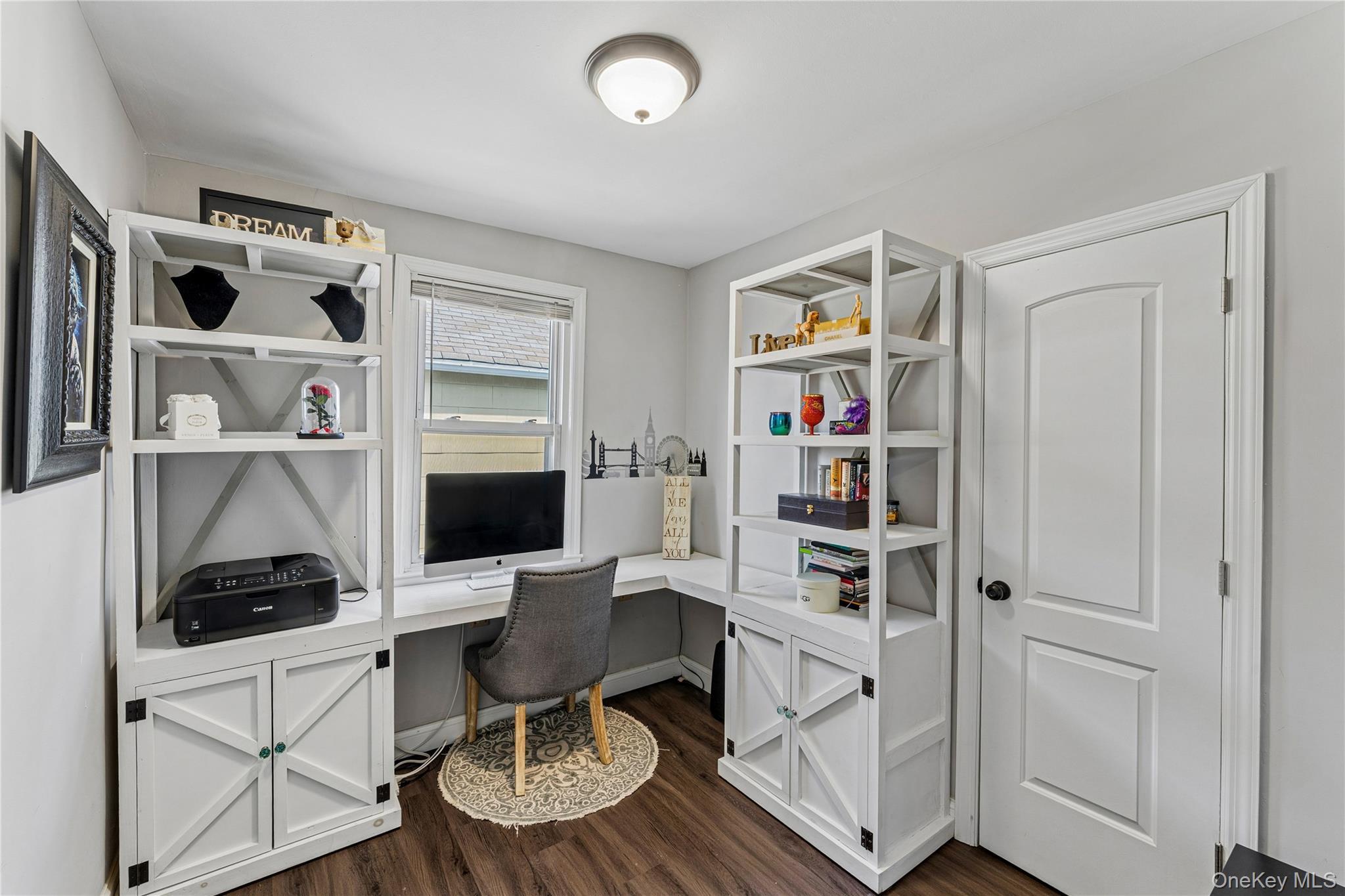 Single Family Putnam  Nassau County, NY 11580, MLS-974097-10