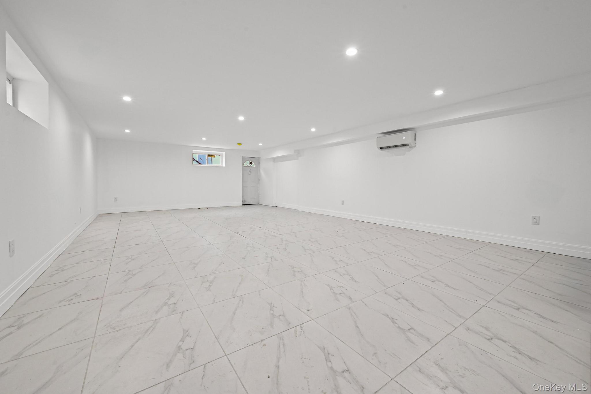 Single Family 118th  Queens, NY 11434, MLS-974100-17