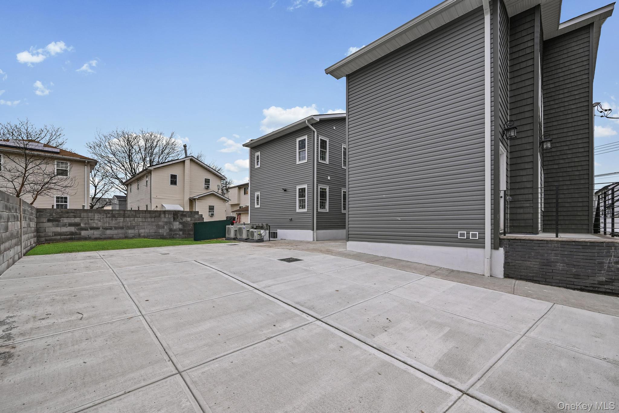 Single Family 118th  Queens, NY 11434, MLS-974100-3