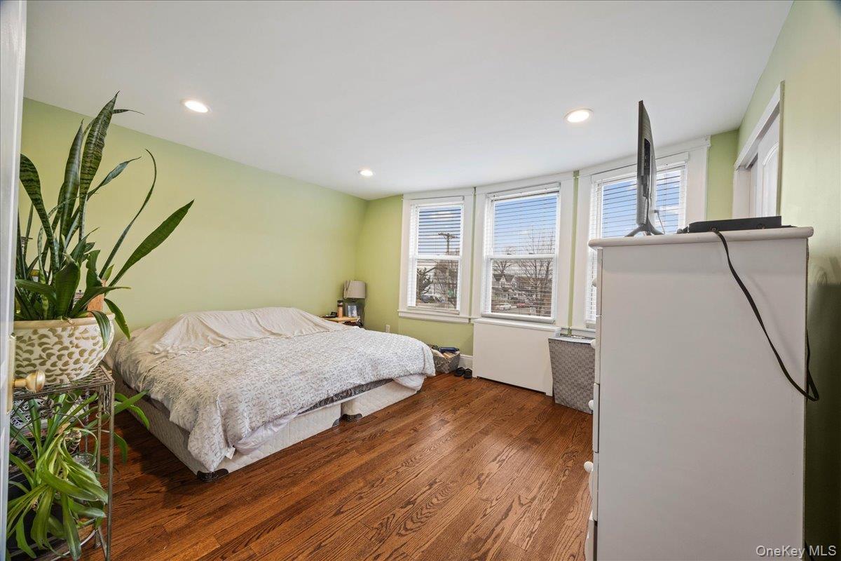 Single Family 223rd Queens, NY 11429, MLS-974109-17