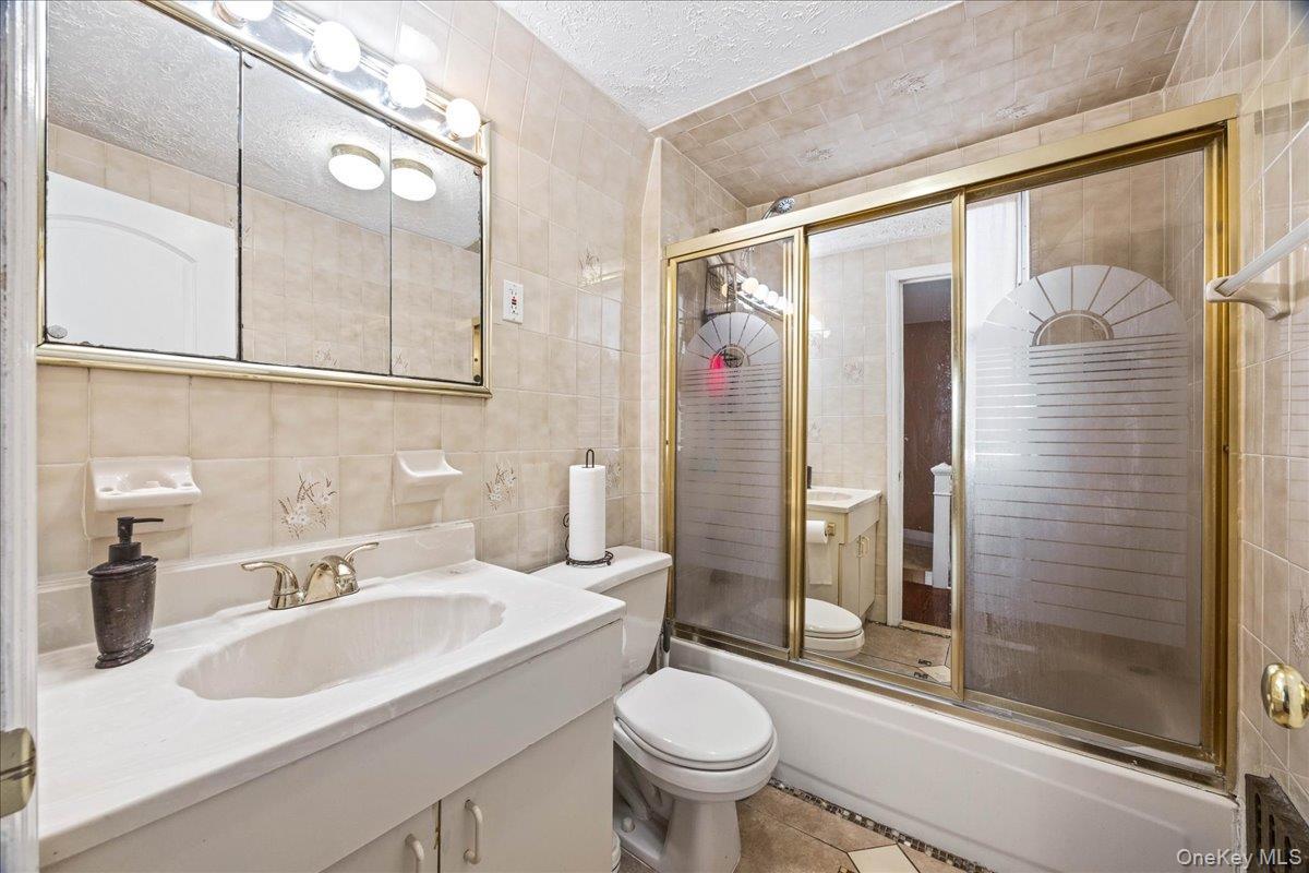 Single Family 223rd Queens, NY 11429, MLS-974109-19