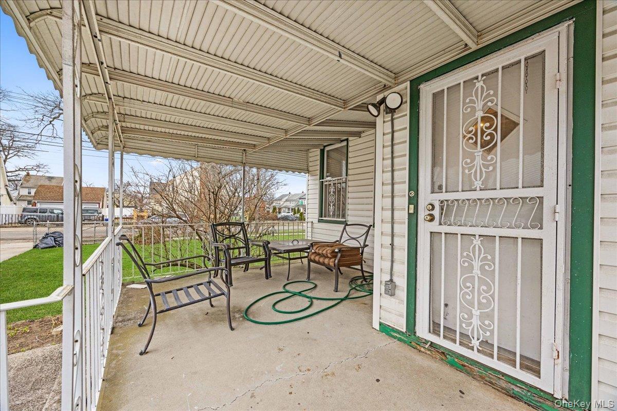 Single Family 223rd Queens, NY 11429, MLS-974109-26