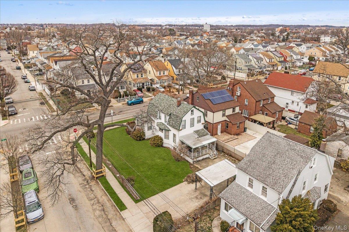 Single Family 223rd Queens, NY 11429, MLS-974109-31