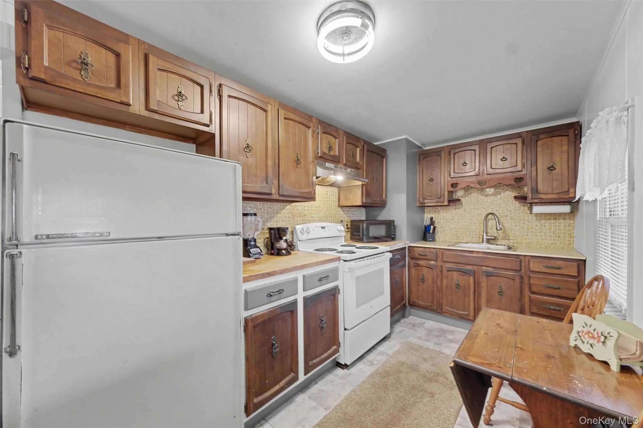 Single Family Spring  Dutchess County, NY 12508, MLS-974110-10